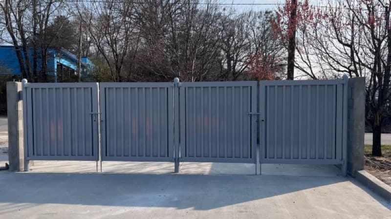 Commercial dumpster gate repair near Atlanta, GA