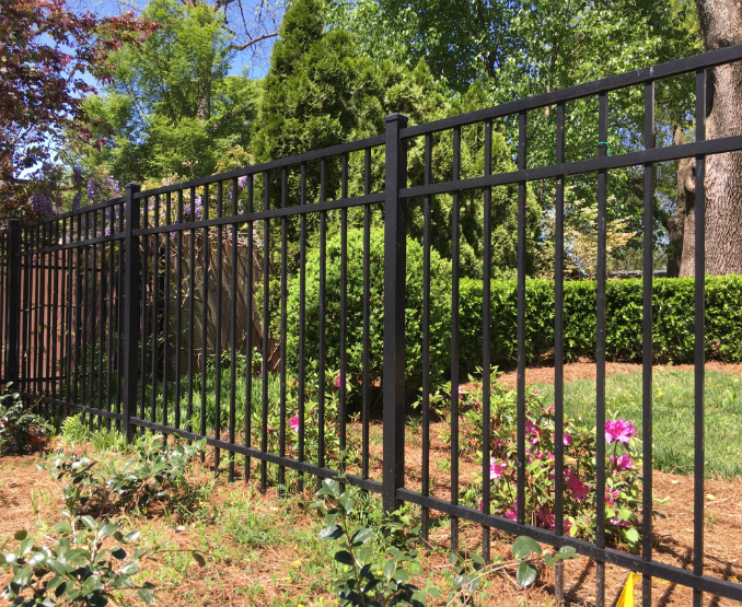 how to install aluminum fencing