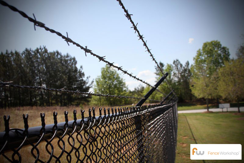 chain link security fence